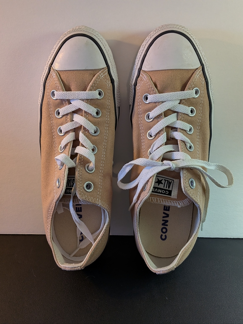 Converse Sneakers Women's 9.5, Mens 7.5